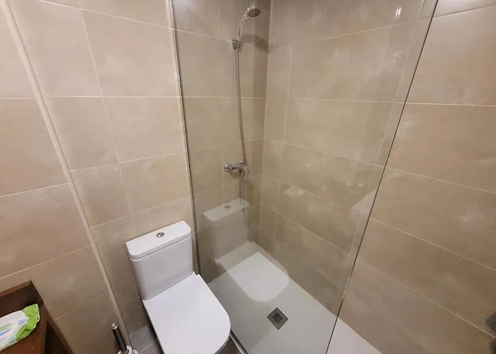 Piscina Y Garaje En Valdenoja Apartment Santander