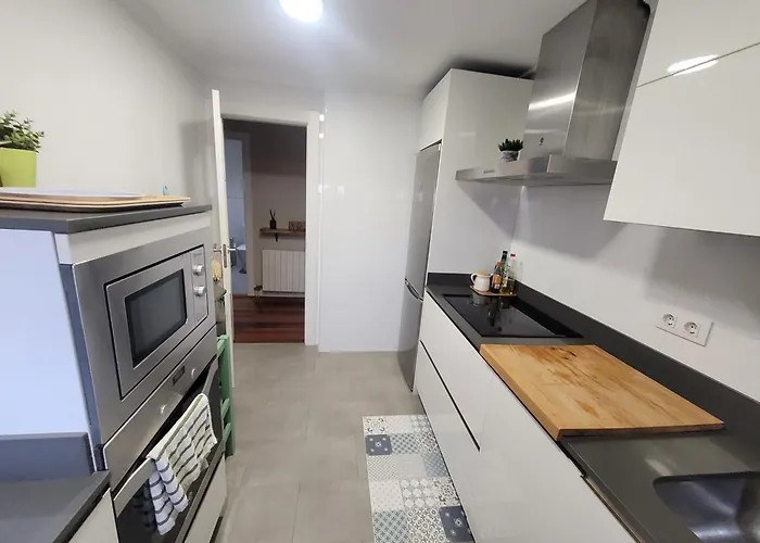 Apartamento Piscina Y Garaje En Valdenoja
